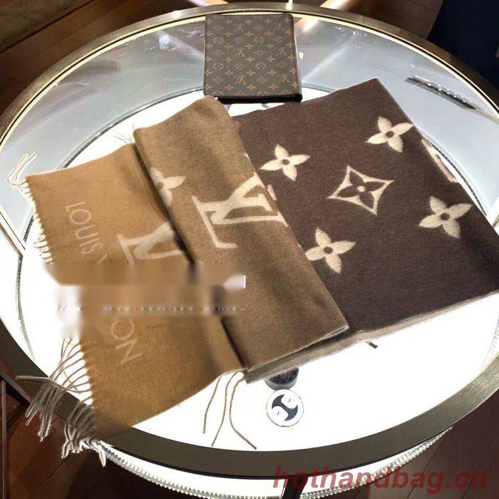 Louis Vuitton Scarf LV00035